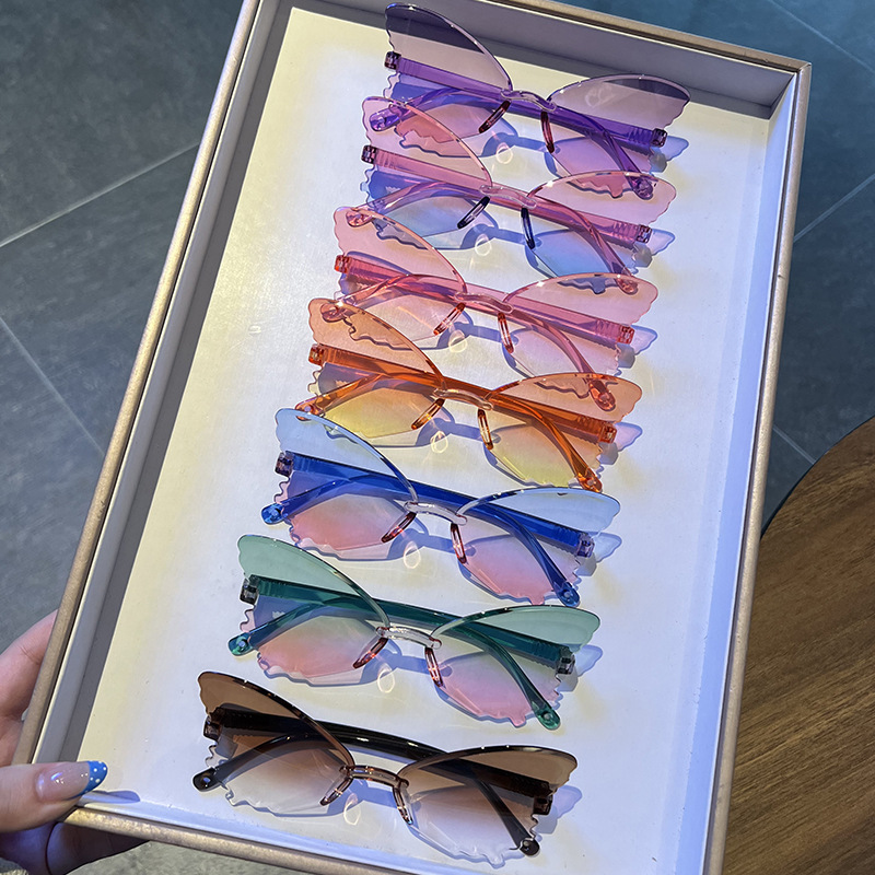 Vintage Rimless Butterfly Shap – Streetwear Brand With Butterfly Bewertung und Preis